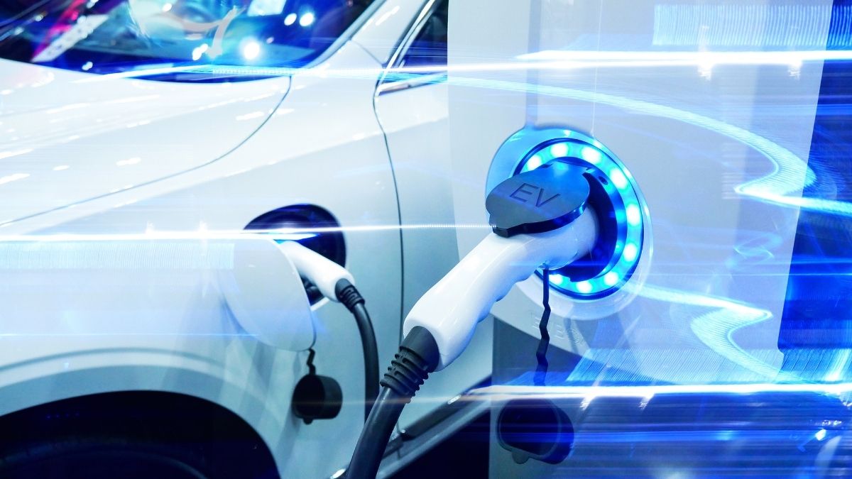 The Impact of Blockchain on the Electric Vehicle Industry JBlog.